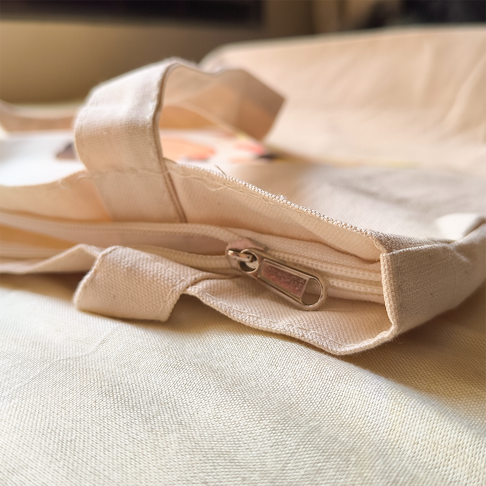 Cosy in love - Zipper Totebag