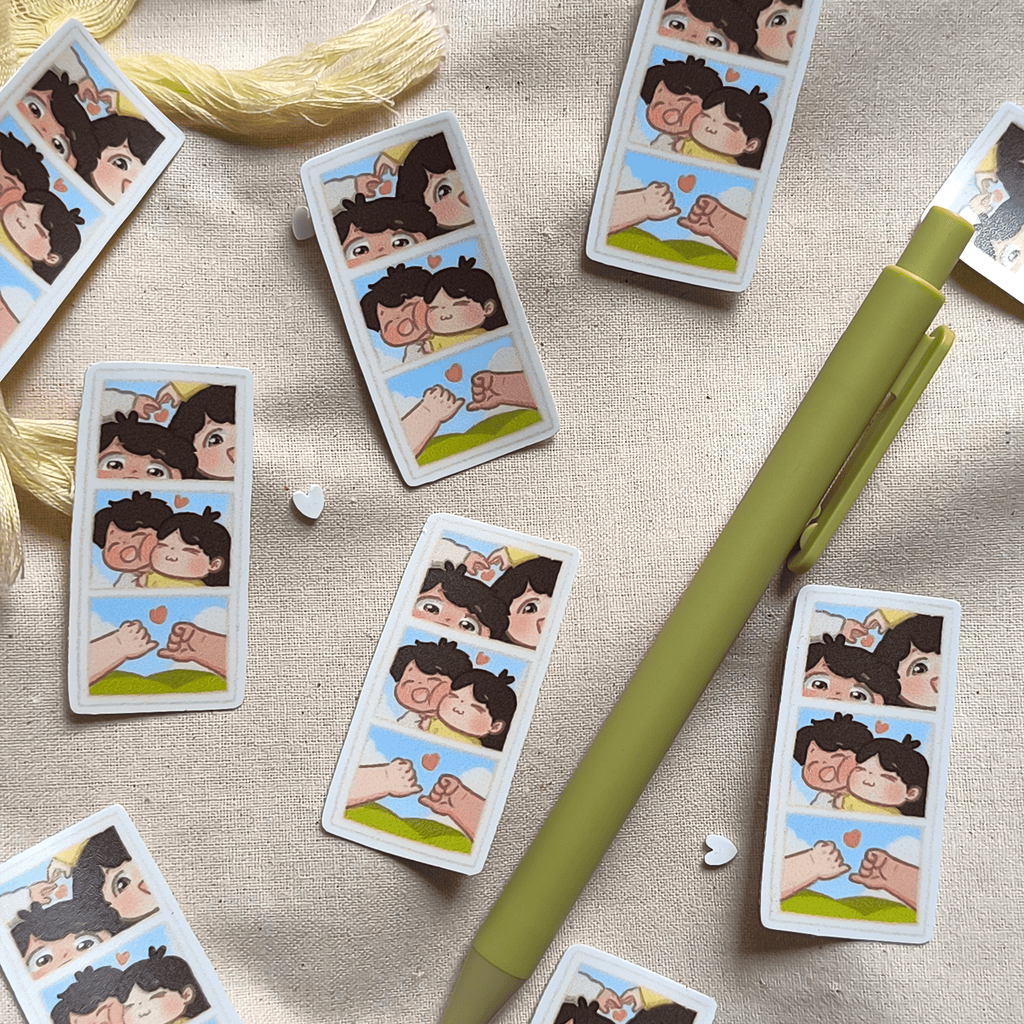 Kawaii Couple Photo strip - Vinyl Sticker